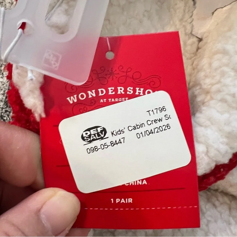 New Wondershop Kids Cabin Crew Scuff Slippers- Red 6-7